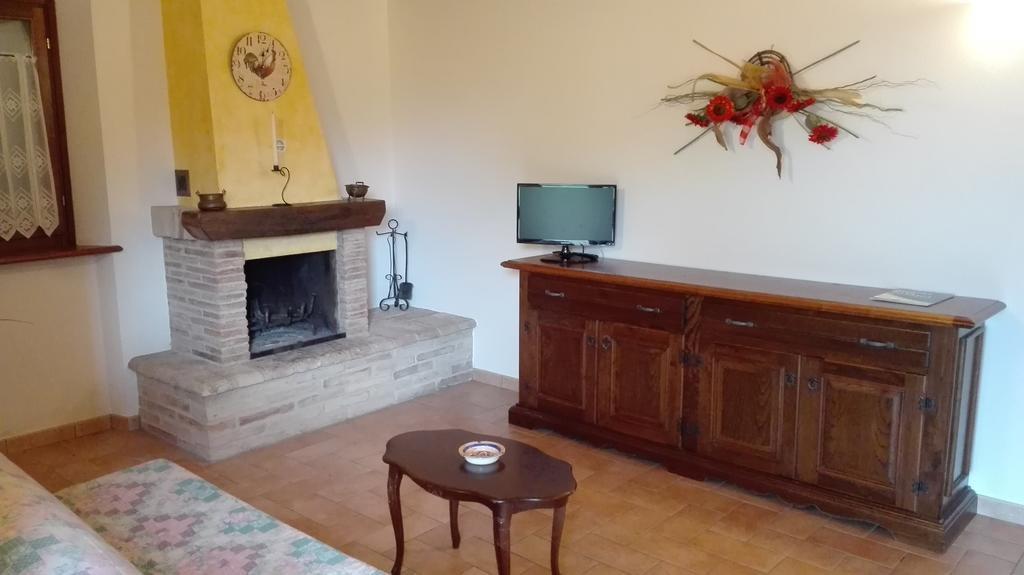 Agriturismo La Quiete Pension Polverigi Buitenkant foto