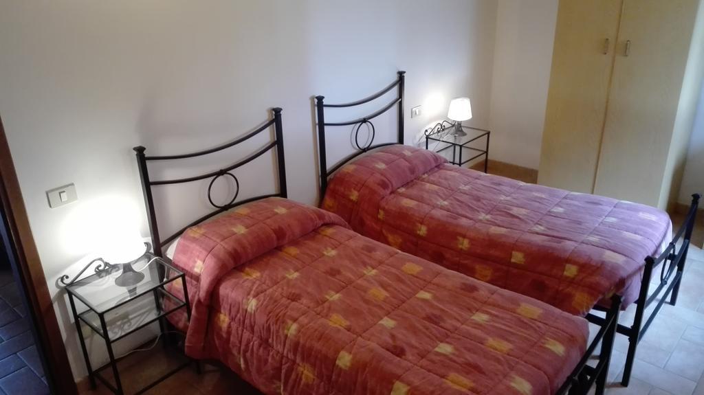 Agriturismo La Quiete Pension Polverigi Buitenkant foto